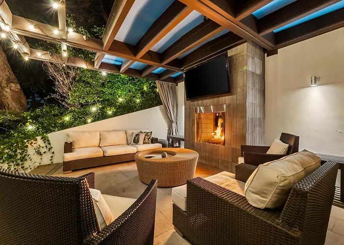 West Hollywood Hills Jacuzzi And Beautiful View